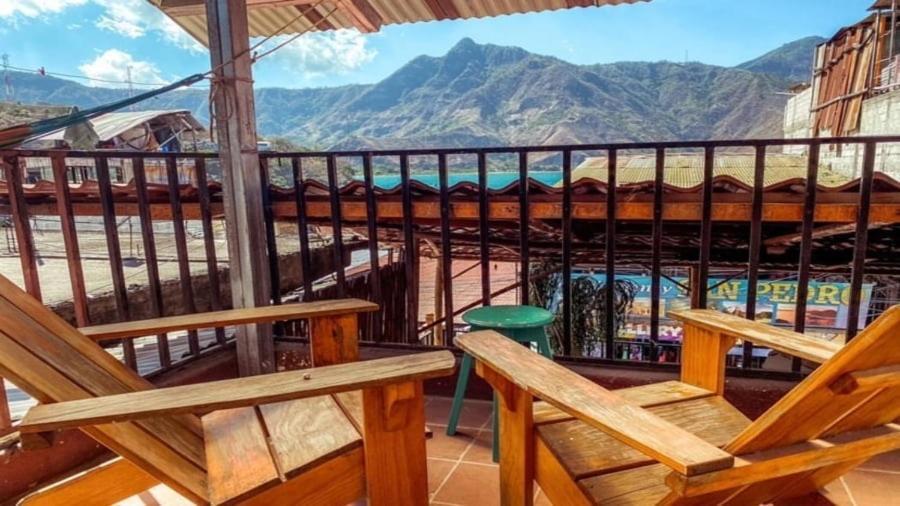 Mr. Mullets Hostel San Pedro La Laguna Exterior photo